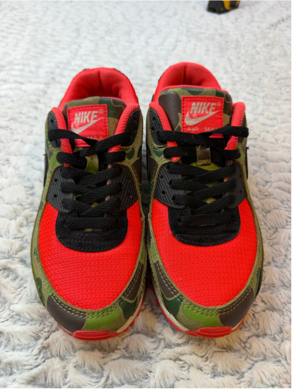Nike Air Max 90 Unisex Kids Green/Orange/Black Camo Low Top Sneakers US 6